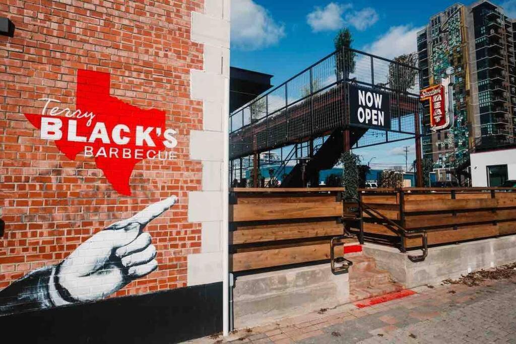 Deep Ellum Art Novea Dallas Bagian luar foto